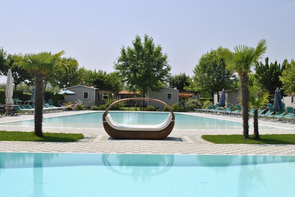 Camping Da Giovanni Peschiera del Garda Exterior photo