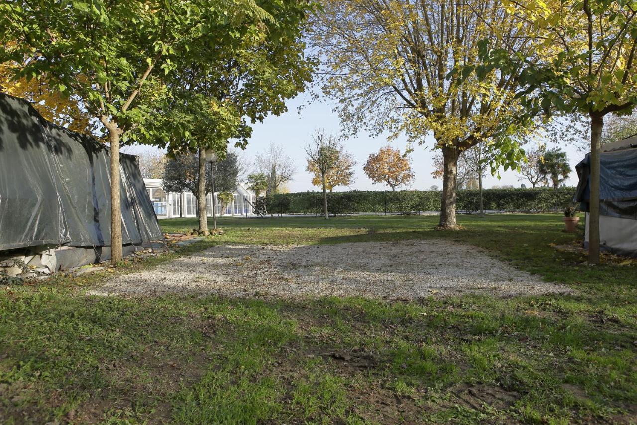 Camping Da Giovanni Peschiera del Garda Exterior photo